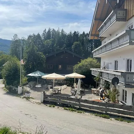 Wuhrsteinhaus, Heil- Und Seminarzentrum Chiemgau Guest house *