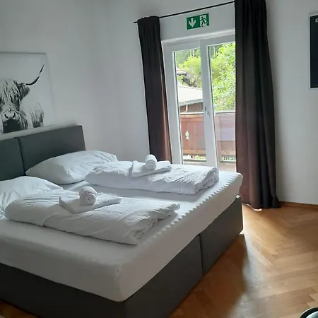 Guest house Wuhrsteinhaus, Heil- Und Seminarzentrum Chiemgau