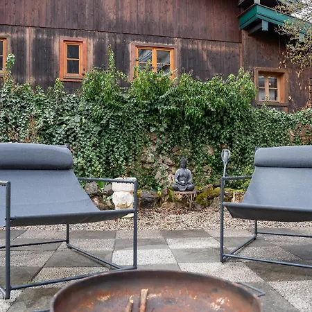 Guest house Wuhrsteinhaus, Heil- Und Seminarzentrum Chiemgau *