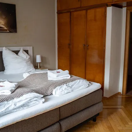 Wuhrsteinhaus, Heil- Und Seminarzentrum Chiemgau Guest house *